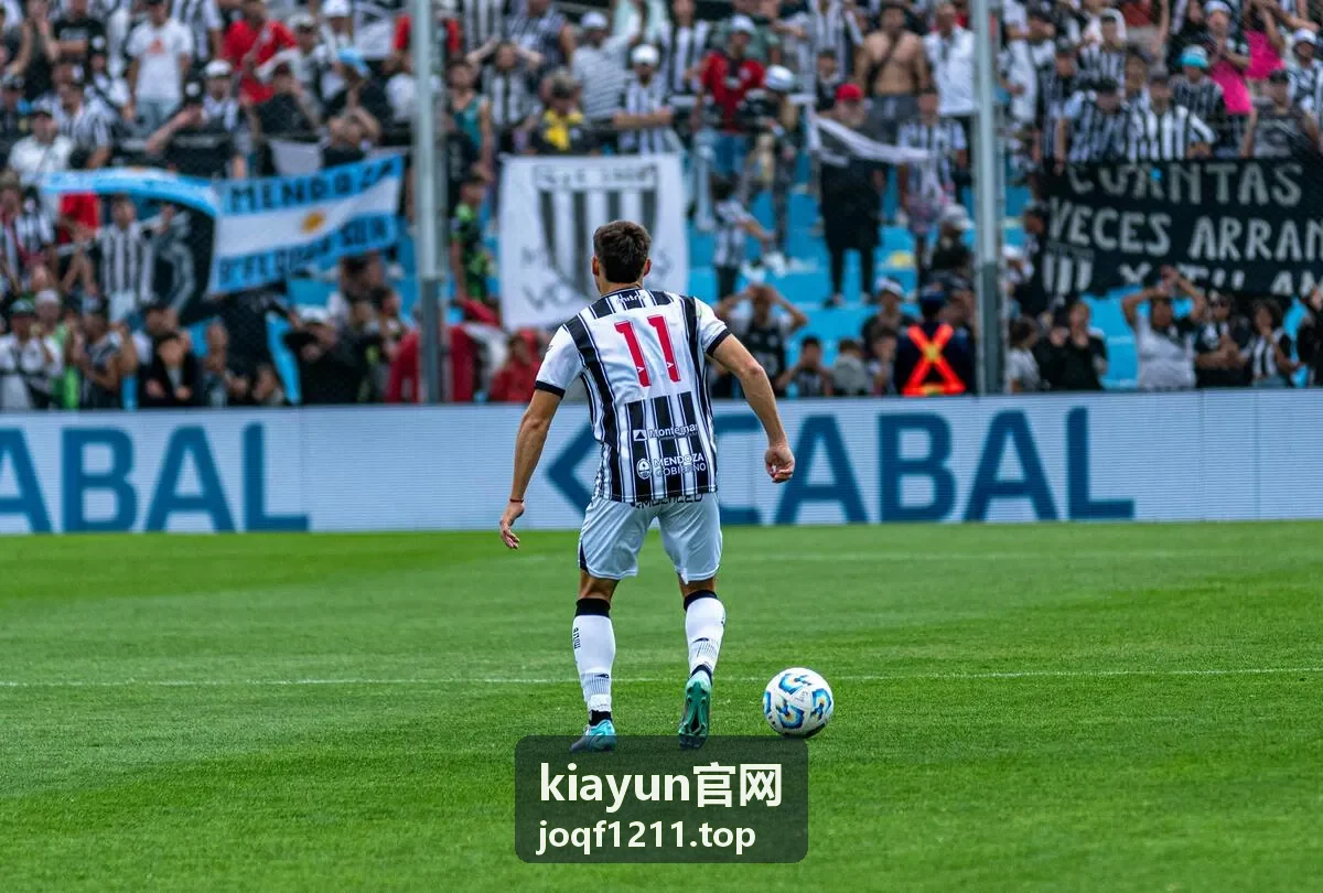kiayun 新片灵感之街角等信号灯拍摄参考